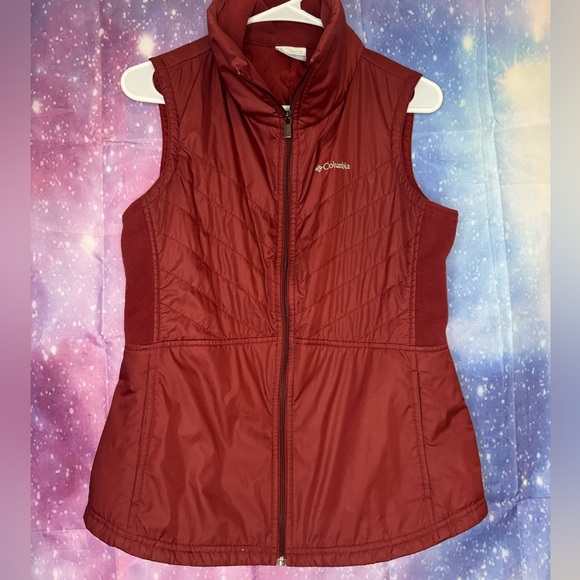 Women’s Columbia vest - Picture 1 of 3